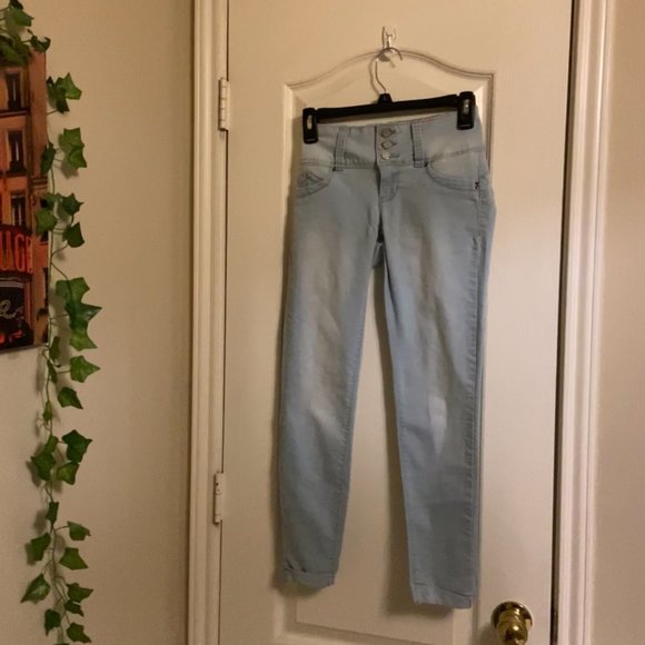 Light Blue WannaBettaButt YMI Cuffed Ankle Skinny Jeans, Size 3 - Picture 1 of 4